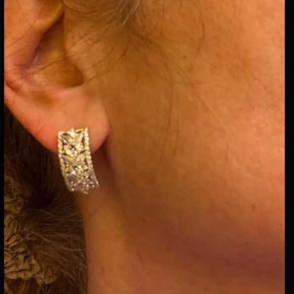 Cz Diamond Floral Post Back Drop Earrings - Picture 5 of 16